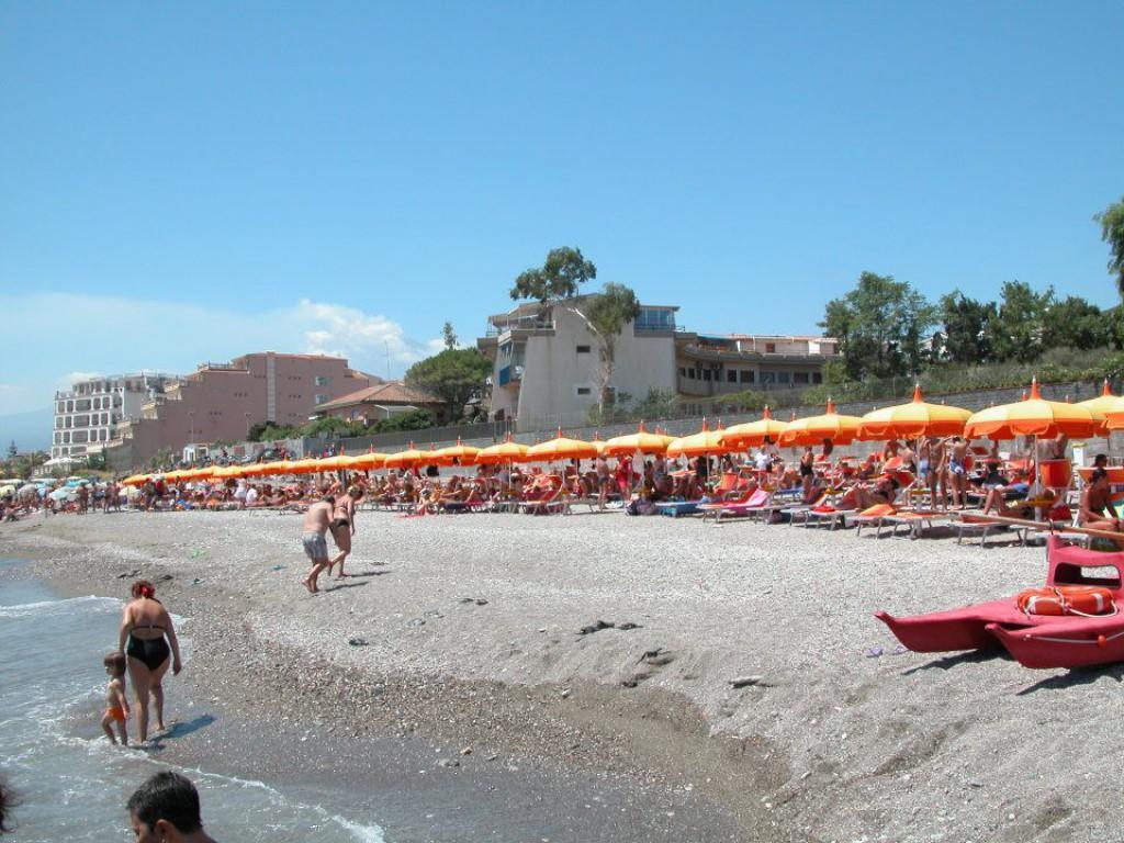 Ipanema Suite Giardini Naxos Dış mekan fotoğraf