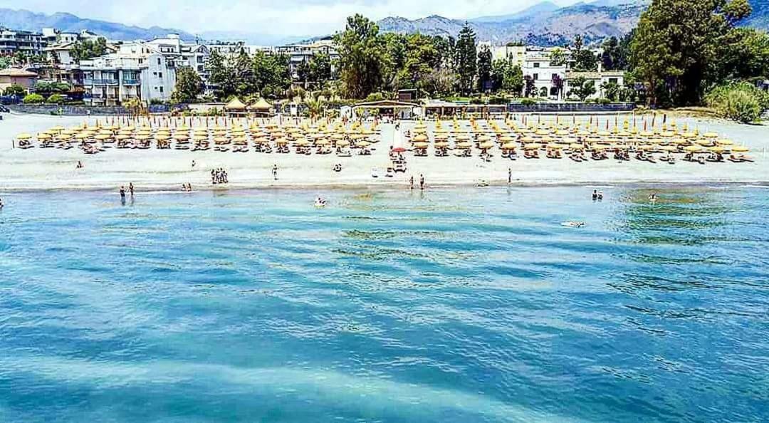 Ipanema Suite Giardini Naxos Dış mekan fotoğraf